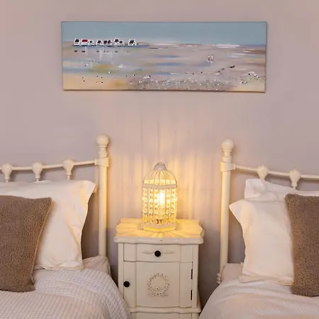 Host & - Sea View Holiday home Scarborough